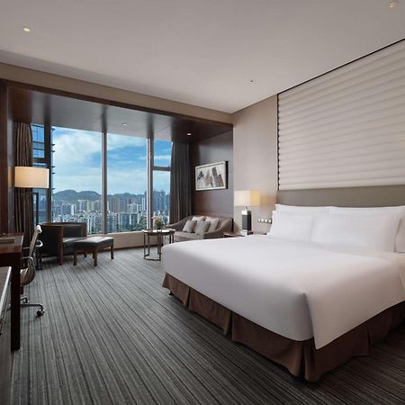 Radisson Blu Plaza Chongqing - Free 2 Bottle Of Local Beer Per Room During Stay Dış mekan fotoğraf