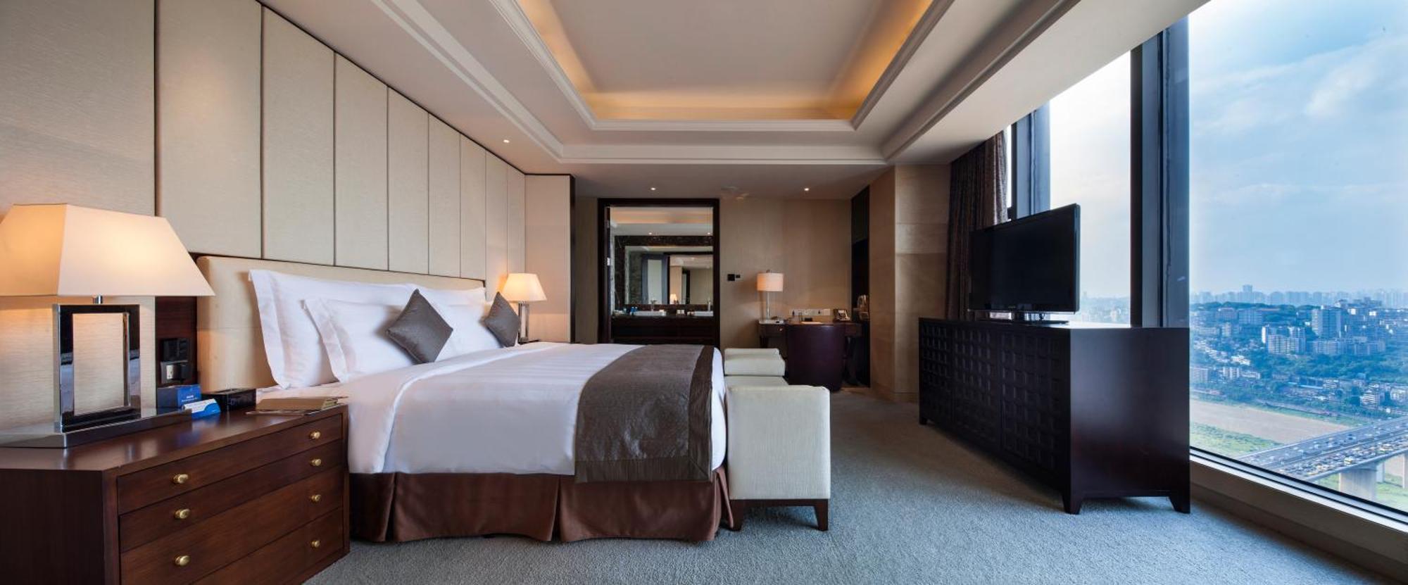 Radisson Blu Plaza Chongqing - Free 2 Bottle Of Local Beer Per Room During Stay Dış mekan fotoğraf