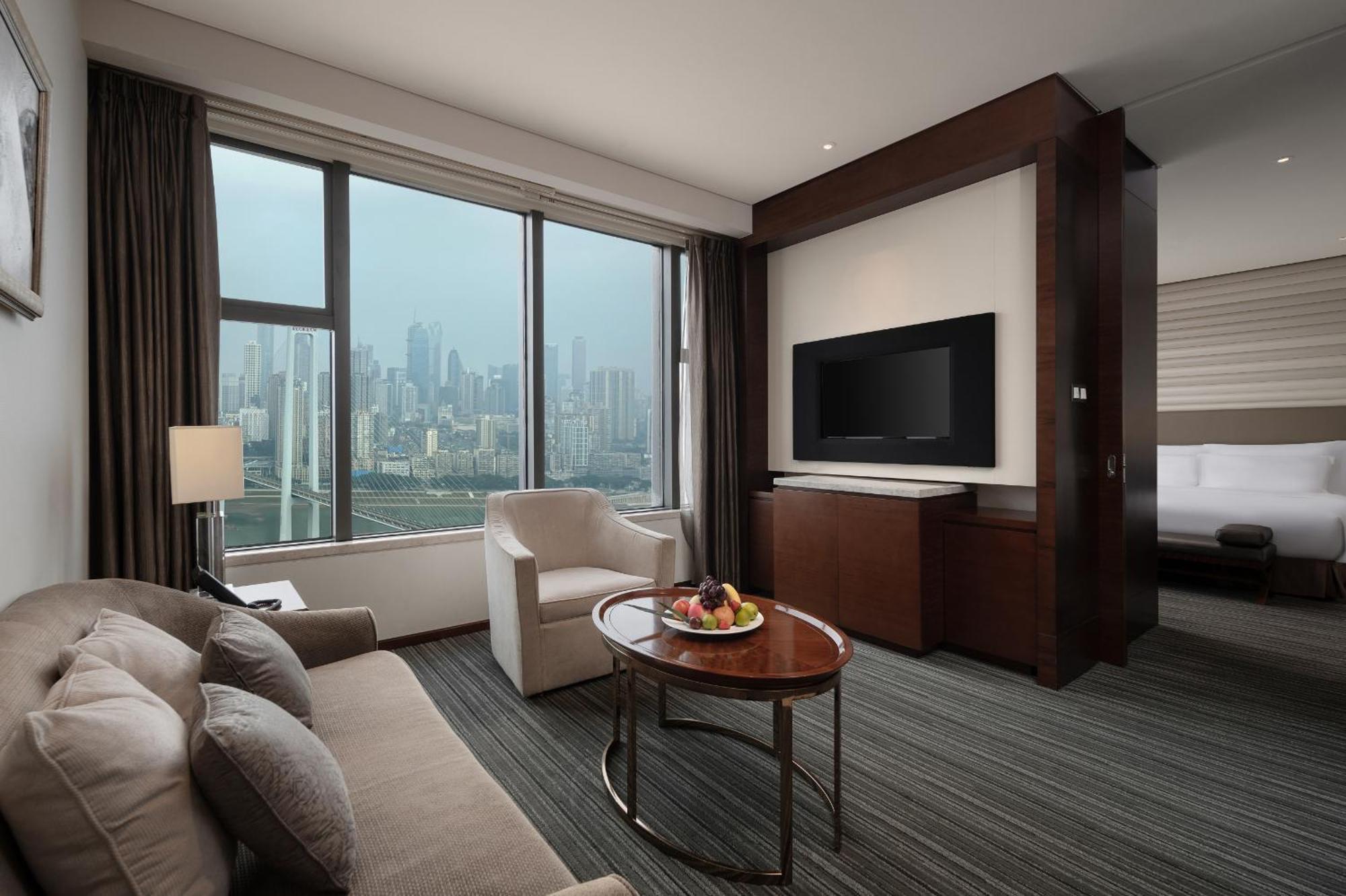 Radisson Blu Plaza Chongqing Otel Dış mekan fotoğraf