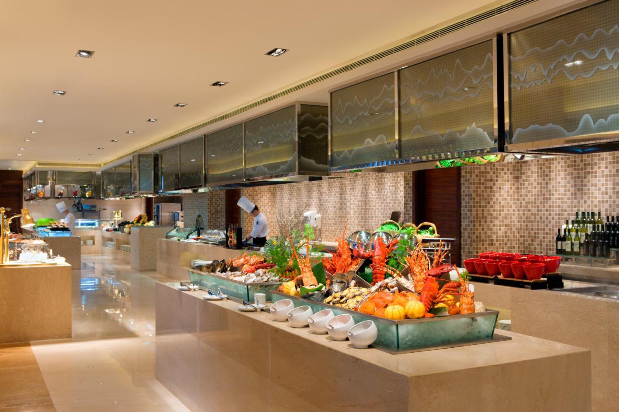 Radisson Blu Plaza Chongqing - Free 2 Bottle Of Local Beer Per Room During Stay Dış mekan fotoğraf
